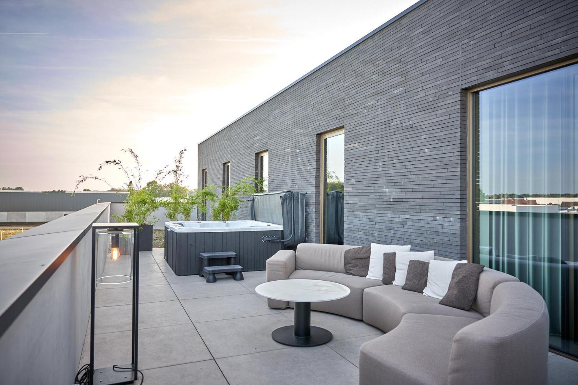 Kaoz Highstreet The Luxury Loft Leilighet Hoogstraten Eksteriør bilde